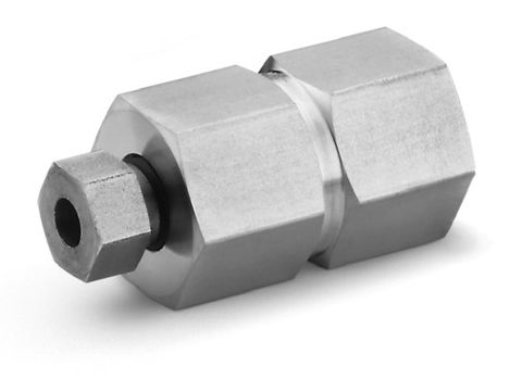 Swagelok Croix série IPT en acier inoxydable 316, raccordement fileté à extrémité conique 3/8 po moyenne pression, 1379 bar (20 000 psi) – Photo (Swagelok datasheet S. 5)