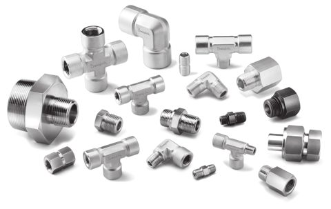 Swagelok Raccord fileté en acier inoxydable, croix, filetage NPT femelle 3/8 po – Photo (Swagelok datasheet S. 1)