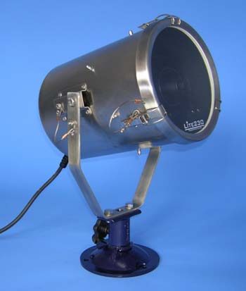 Francis Searchlights CDMT 70w – Photo (c0032c27582b_S1-1 S. 1)