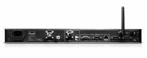 Intellian v240C – Photo (01b876f43df5_S1-2 S. 2)