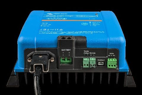 Victron Energy IP43 – Photo (7b8085c5ed75_S1-1 S. 1)
