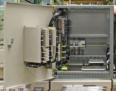 Siemens Marine 8DJH36 800A 400V – Photo (d70fad84a033_S4-31 S. 22)