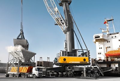 Liebherr LHM 100 Provision Crane