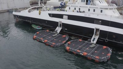 Viking Life-Saving Equipment Viking SOLAS-B 4P