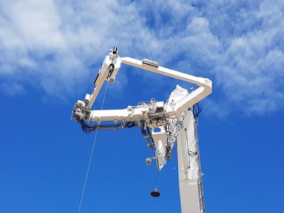 MacGregor MacGregor Proven 3D motion compensation Colibri™ crane and tool