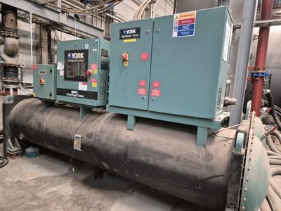 York/Johnson YCIV Chiller 300kW R134a