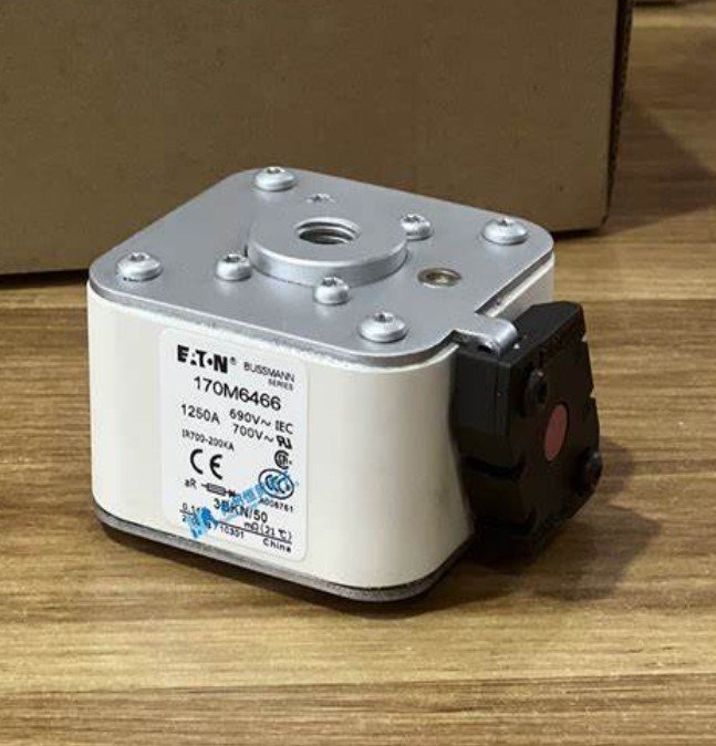 Eaton Marine IZM Marine 1250A 690V