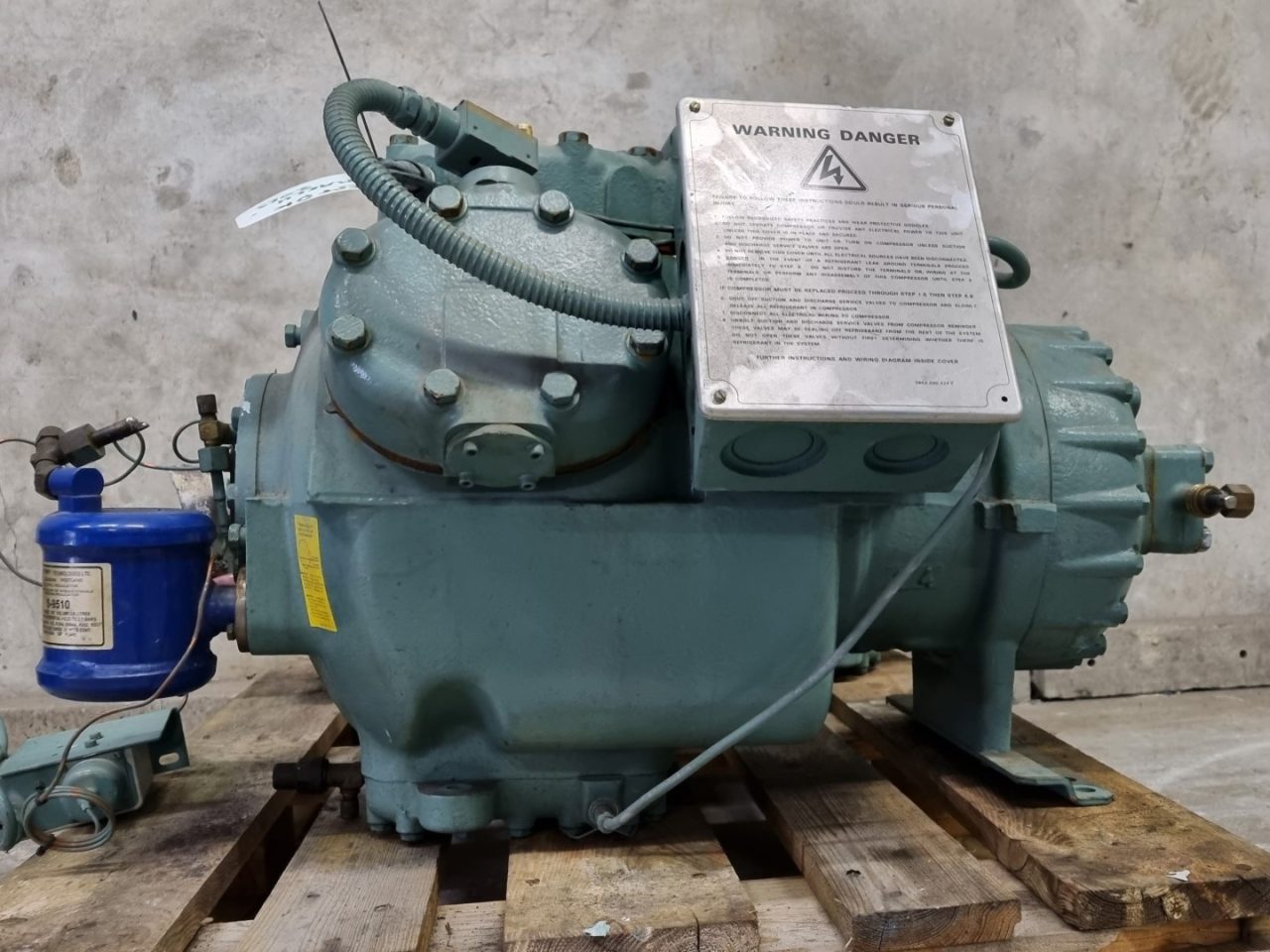 Carrier Marine & Offshore 06E Semi-Hermetic Reciprocating Compressor
