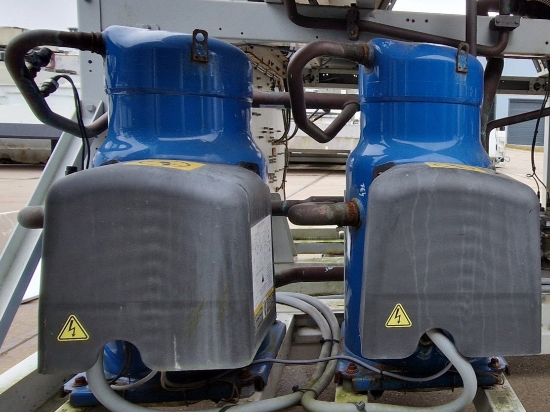 Carrier Marine 42CO Air 300kW R410A