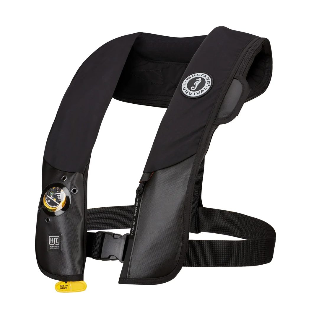 Mustang Survival Model MBU, Youth, "KAYAKING and SAILING VEST", wearable PFD.