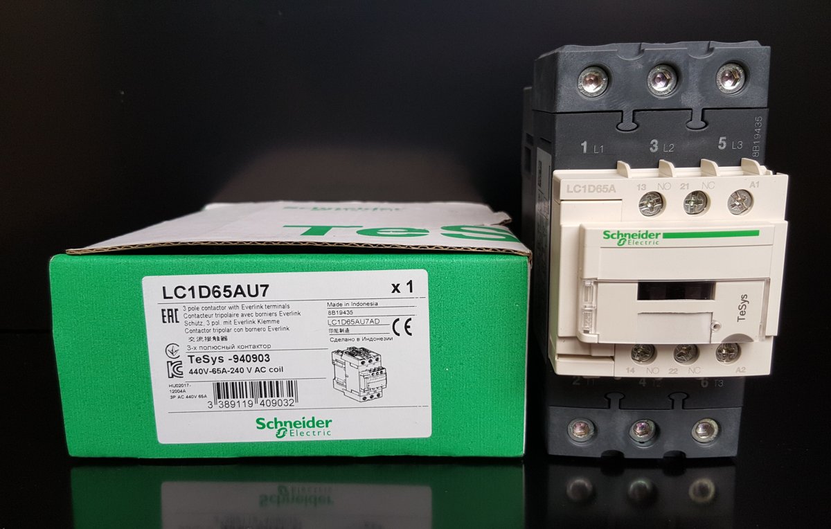 Schneider Electric TeSys D LC1D65 440V Marine