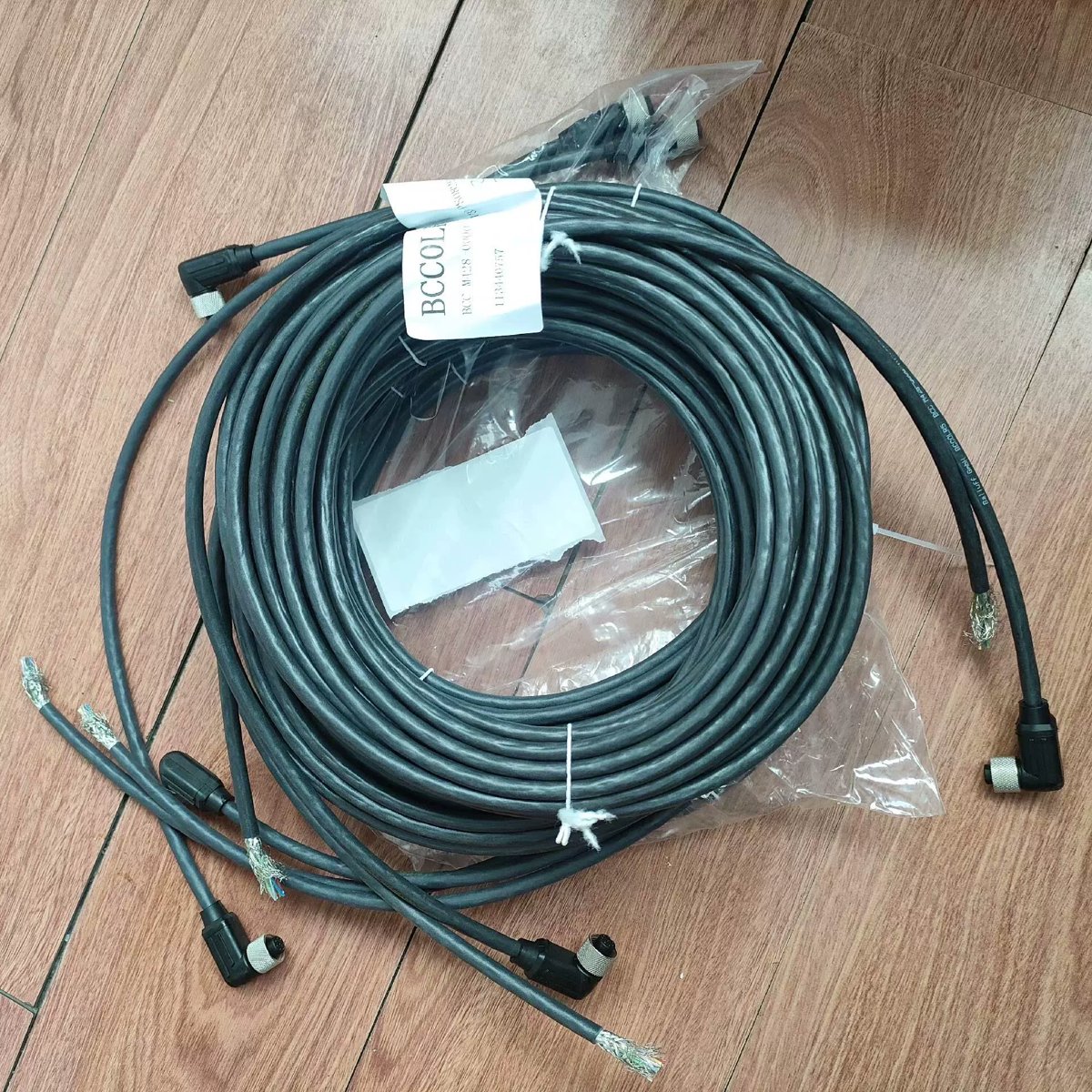 TecniKabel TKSEA ARMOURED (Optional) FIRE RESISTANT LAN S/FTP AWG23/1 or AWG23/7 LSZH CABLE Cat 5e. Optional: Arctic grade LAN -65°C, TKSEA ARMOURED(Optional) FIRE RESISTANT LAN S/FTP AWG23/1 or AWG23/7 LSZH CABLE Cat 6. Optional: Arctic grade LAN -65°C, TKSEA ARMOURED (Optional) FIRE RESISTANT LAN S/FTP AWG23/1 or AWG23/7 LSZH CABLE Cat 6A. Optional: Arctic grade LAN -65°C, TKSEA ARMOURED (Optional) FIRE...