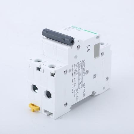 Schneider Electric Industries S.A.S. GV2ME08