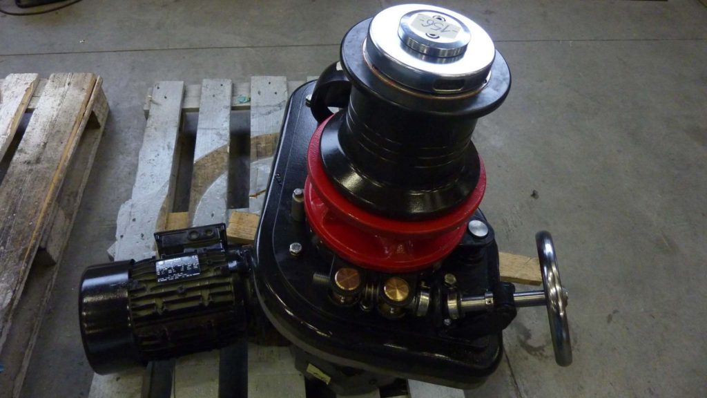 Adria Winch Anchor Warping Capstan Series