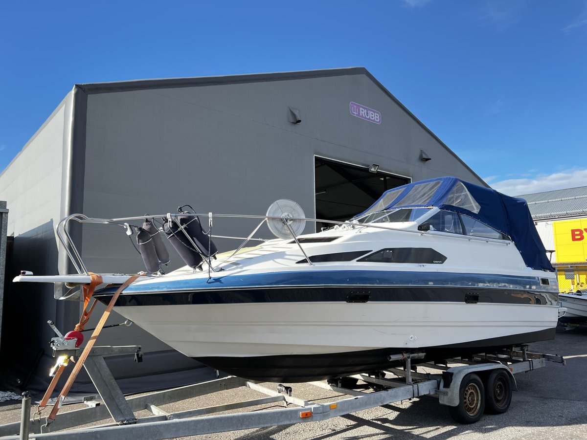 Marine Sachverständigen Centrum Bayliner 2455 Ciera