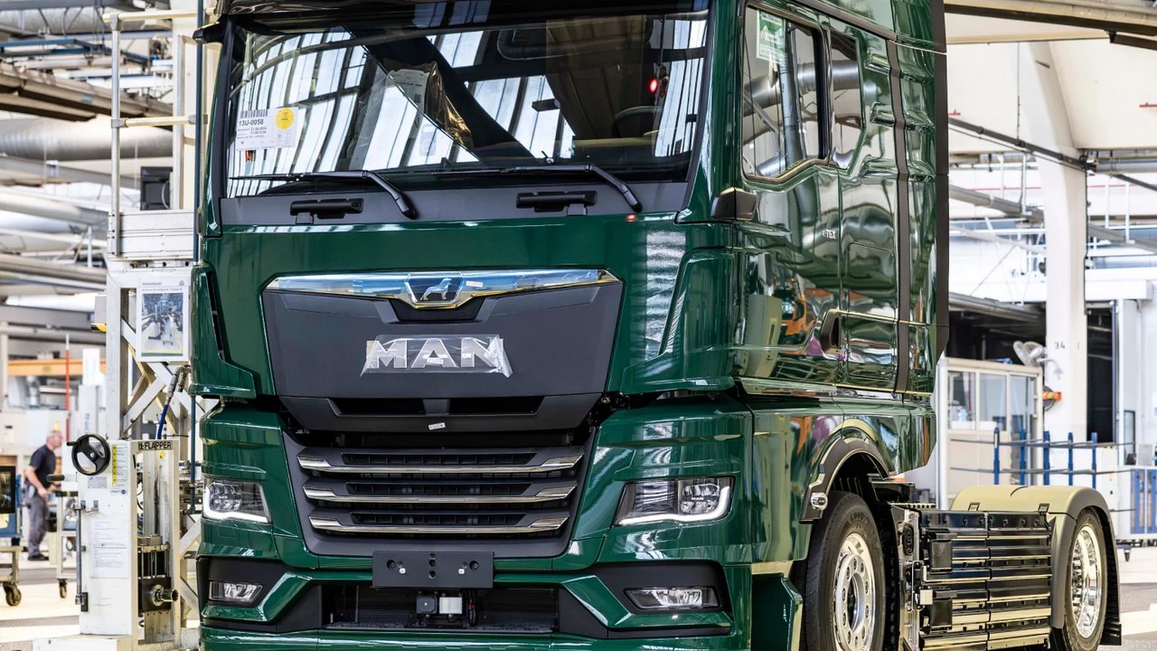 MAN Nutzfahrzeuge MNB