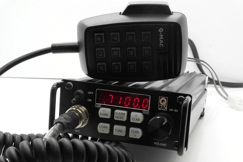 HF Radio QM4072