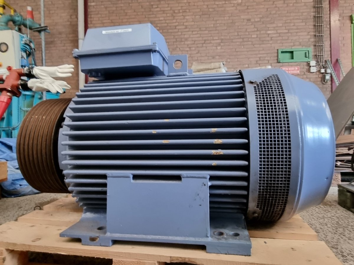 ABB Marine M2FA 315 SA 3GFA 313 110-••A