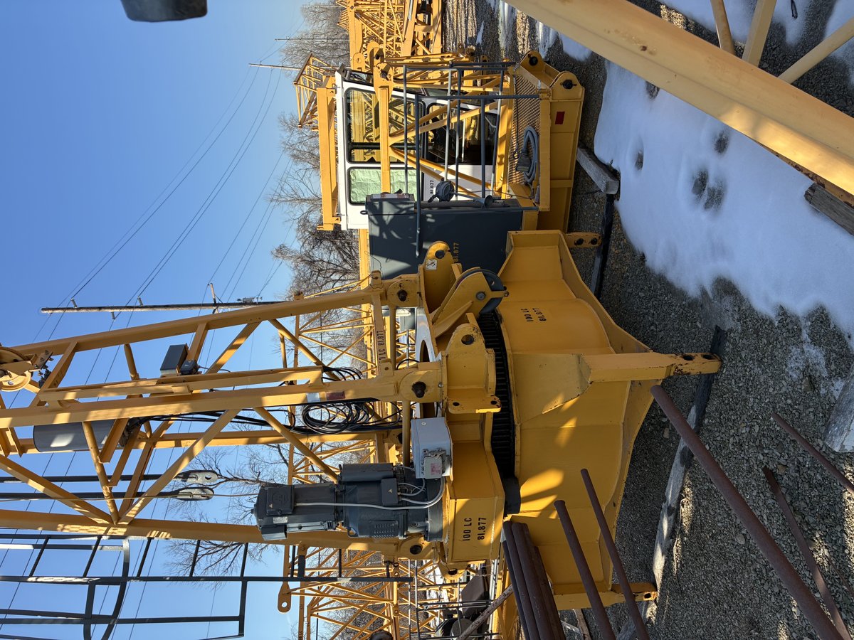 Liebherr Maritime LEC 100