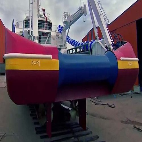 YMV Marine TT-2500 stern