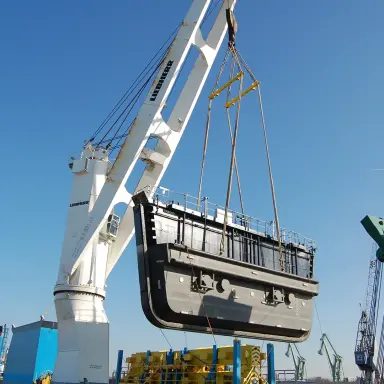 Liebherr Maritime LS 1500 150t