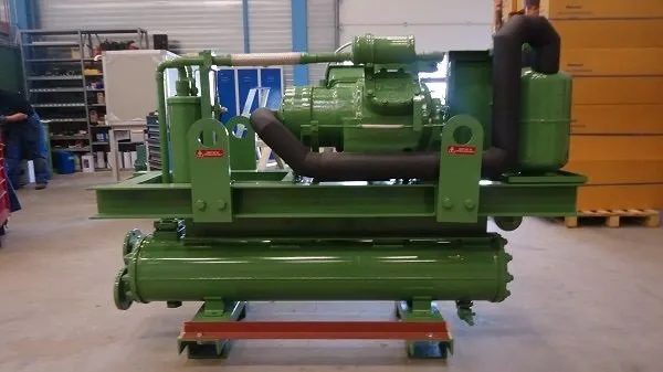 Heinen & Hopman HF-C Centrifugal 10000m3h engine room