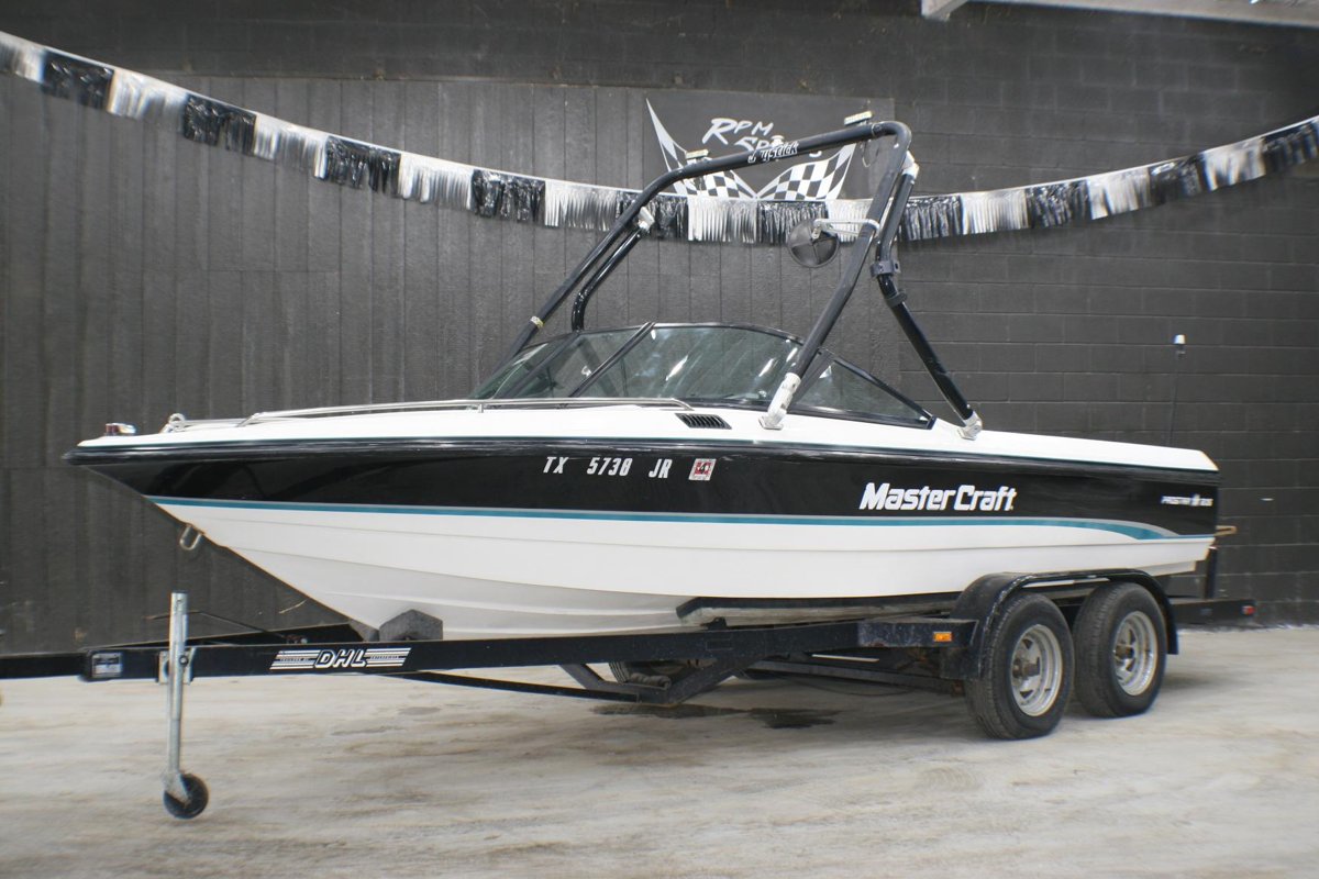 Freizeit u. Sport R. u. J. Muhl Mastercraft Prostar 197