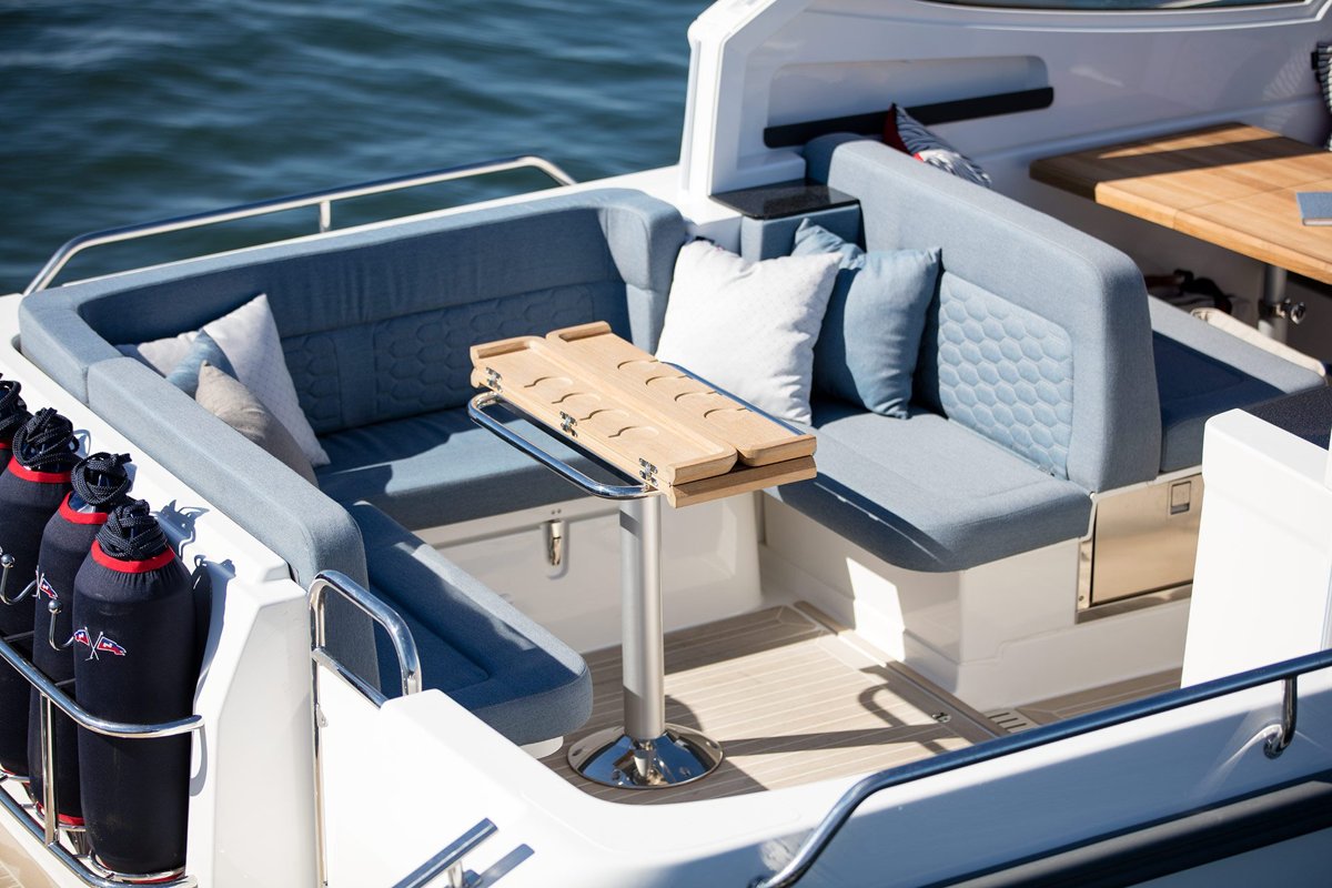 Nimbus Group 305 Coupe/DH