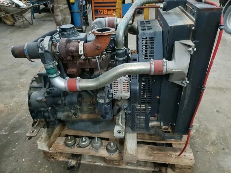 IVECO/FPT F4GE0484