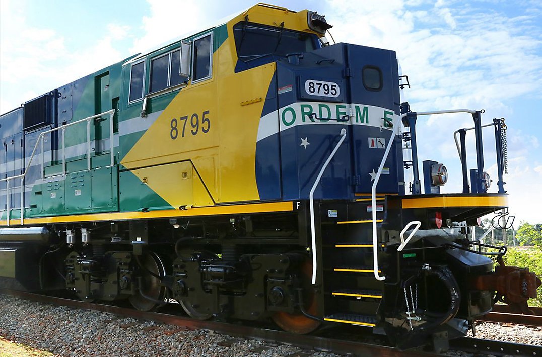 Progress Rail Locomotive 710 12-E23B/ 710 8-E23B