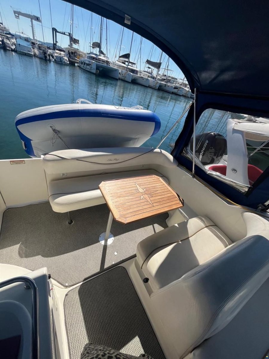 Boot Bremen GbR Sea Ray 260 DA