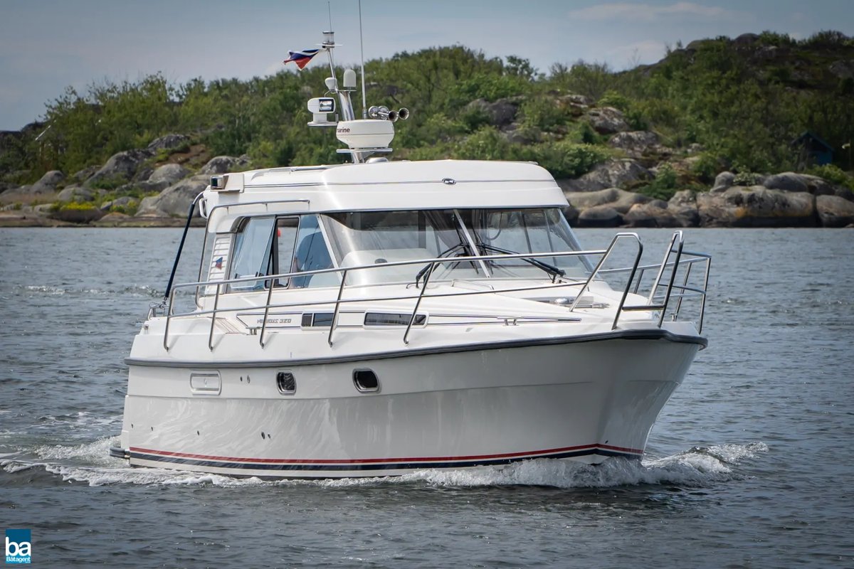 Nimbus Boats 320 Coupe