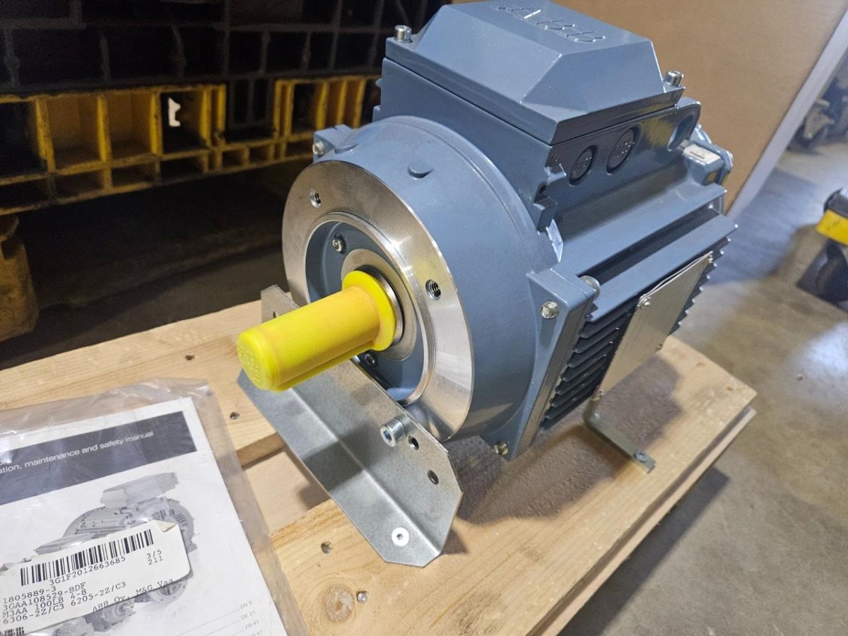 ABB Marine 2.8 M3AA