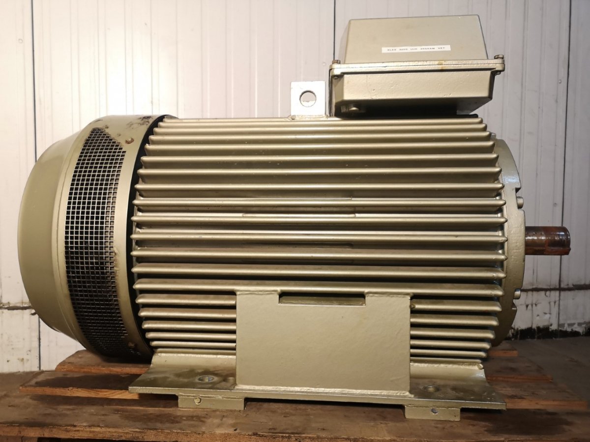 ABB Marine M2FA 315 SMA