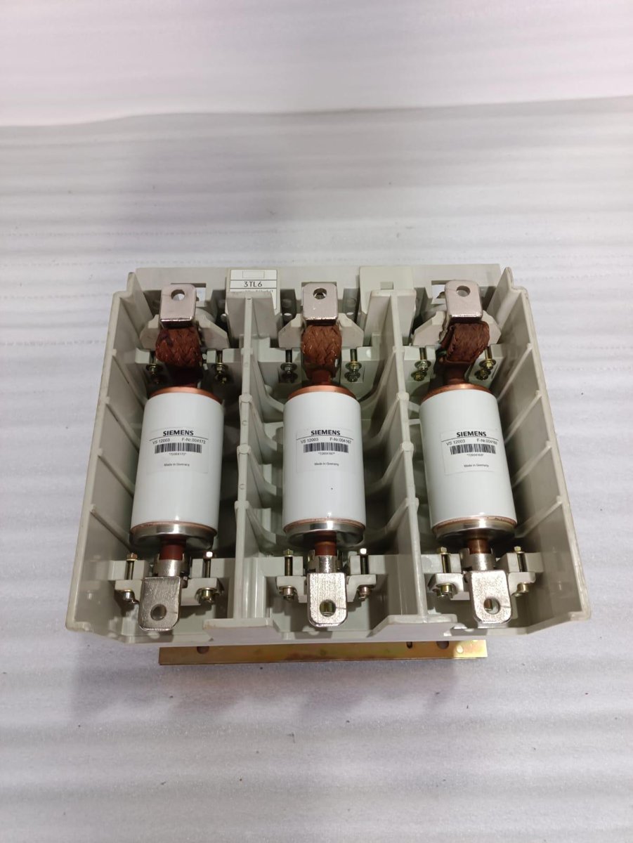 NHP Marine ESB Marine 2000A 400V