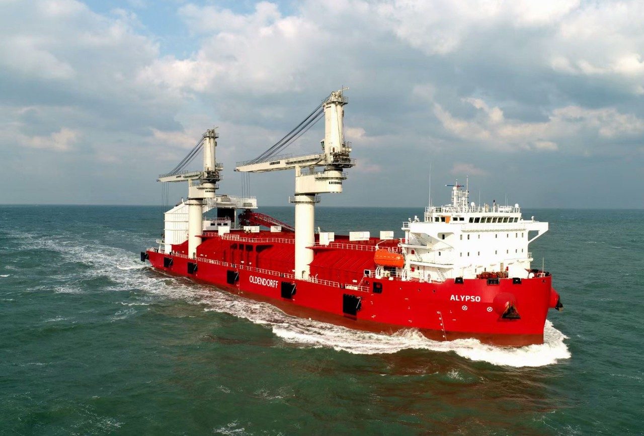 Liebherr Maritime CBB 1500