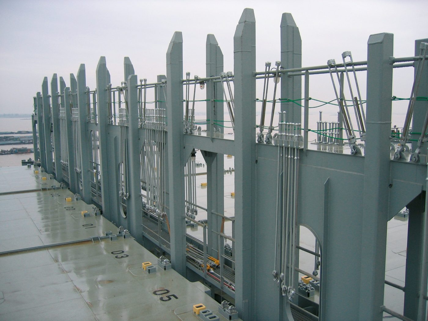 MacGregor Finland Lashing bar