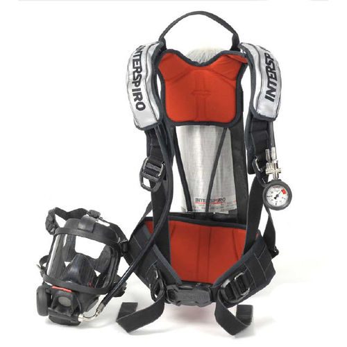 Interspiro Spiromatic 90 U, also named INTERSPIRO QS, QSII, SpiroGuide or SpiroGuide II, complete with its full face mask