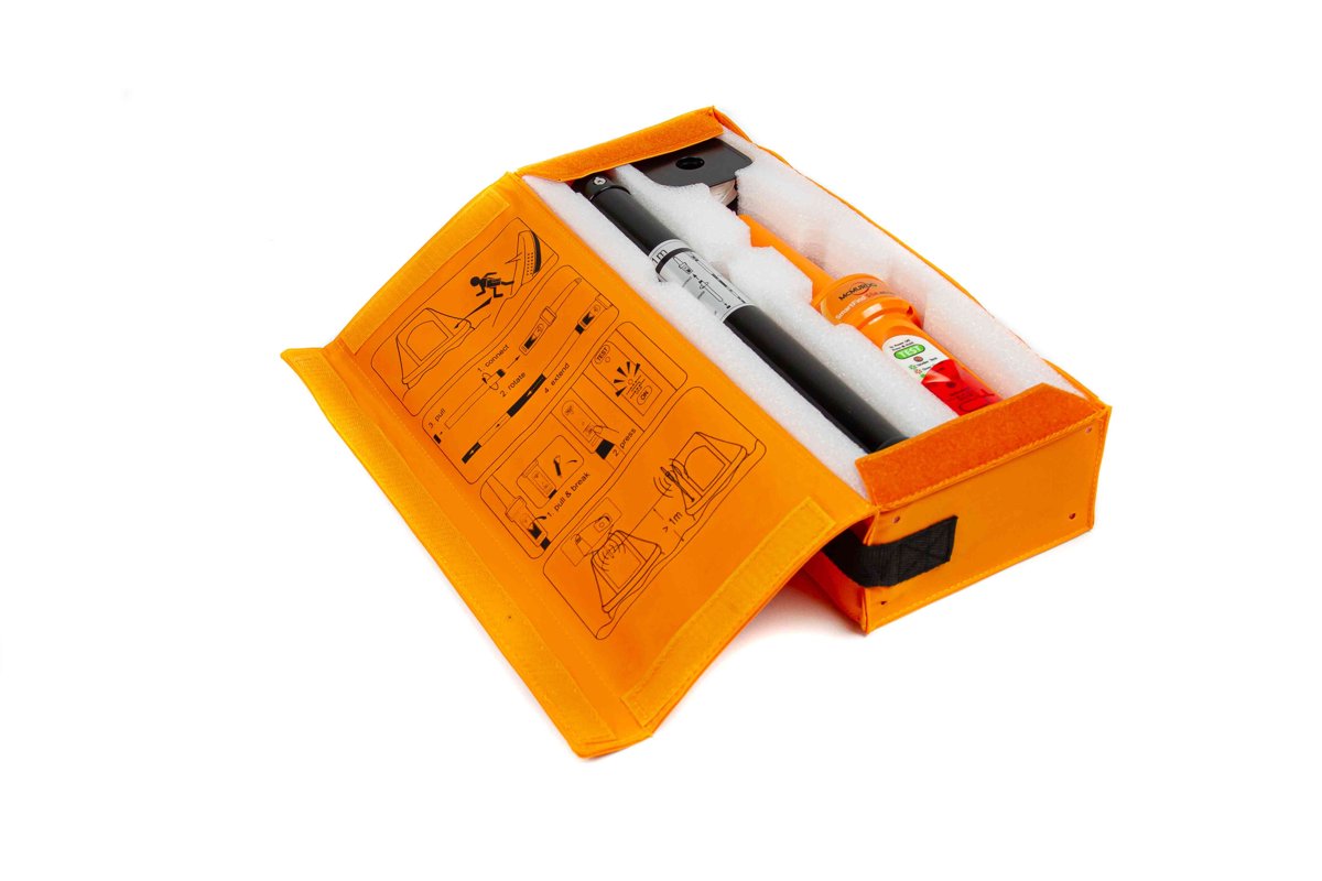 Seas of Solutions / McMurdo / Kannad SmartFind S5A