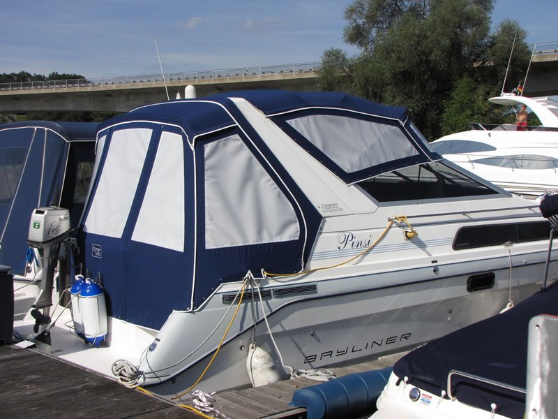 Boot Bremen GbR Bayliner 2855