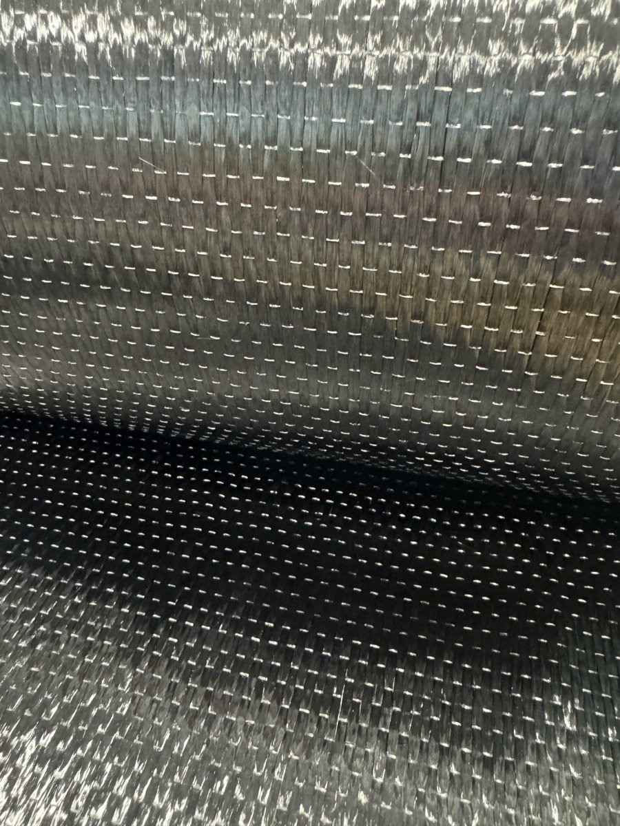Angeloni Group UNIC: Unidirectional Carbon Fibre Fabrics (0°) and (90°) (35-1500 g/m²)
