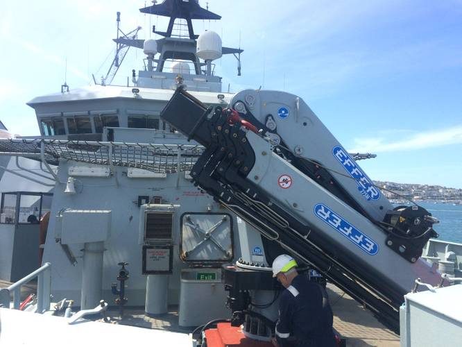 Effer Marine 705M