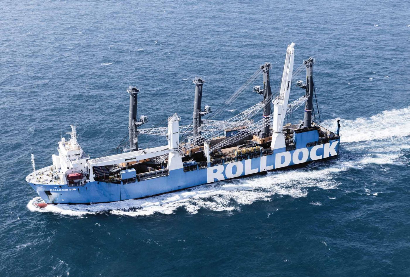 Liebherr Maritime CBB 2200