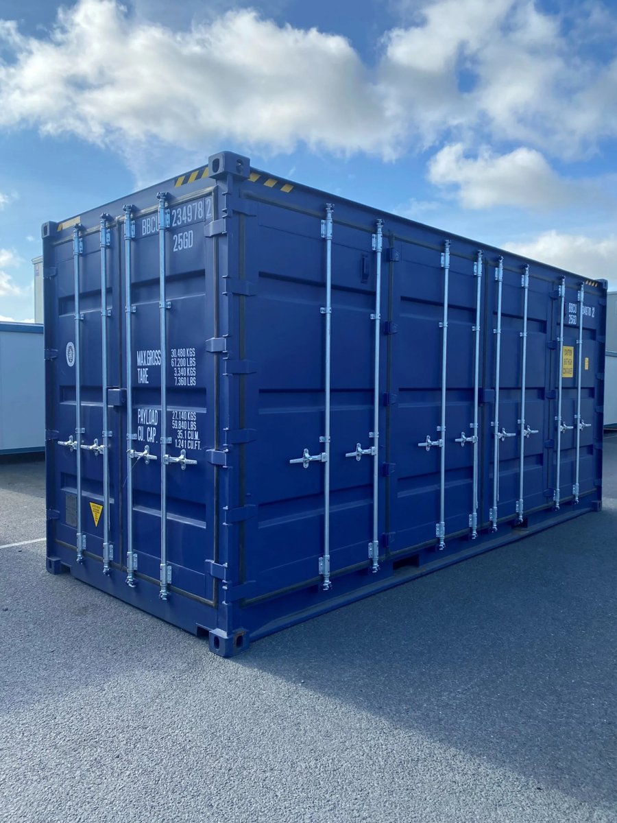 D.F. Barnes Fabrication Limited 20'x8'x8' Container