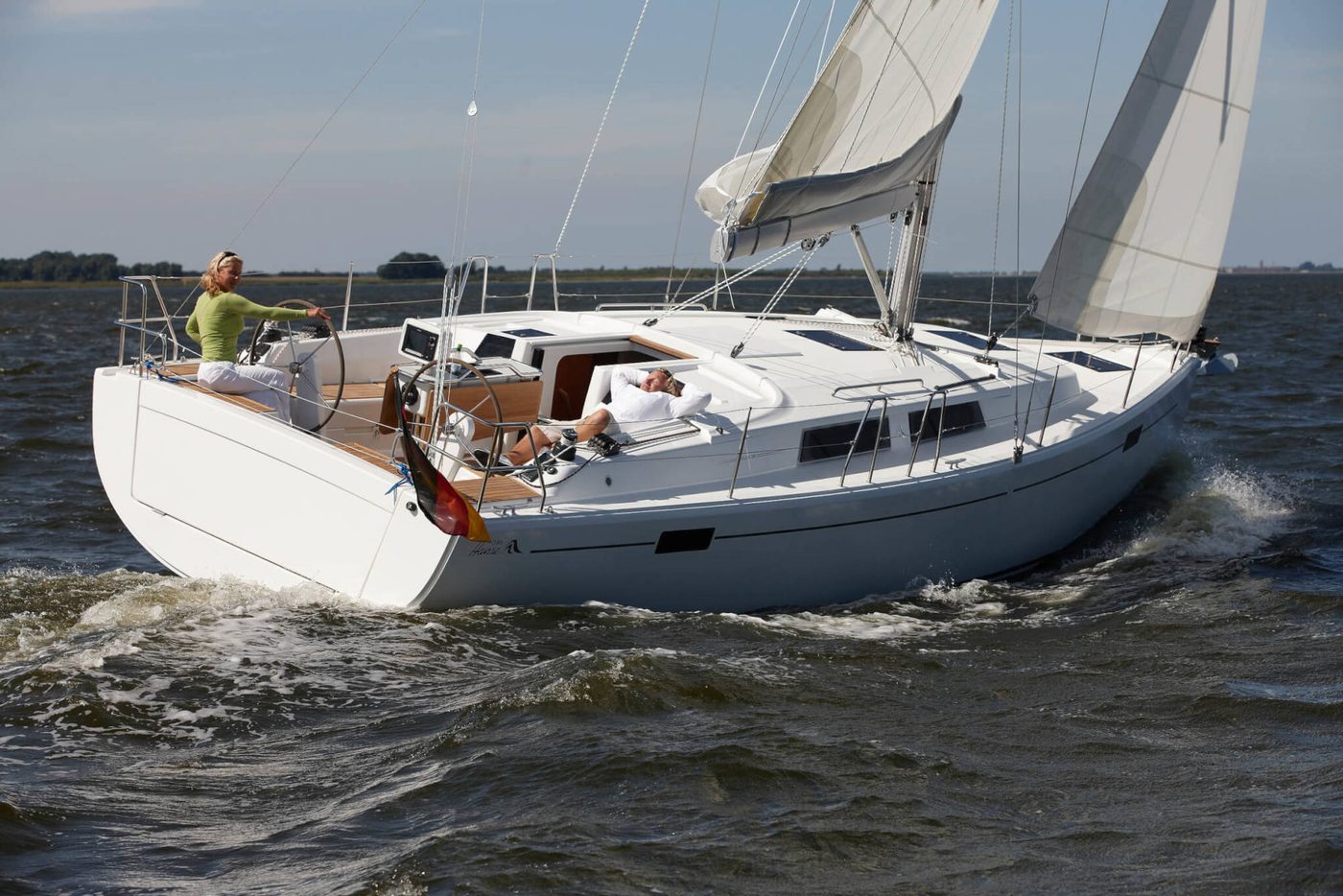 HanseYachts Hanse 385