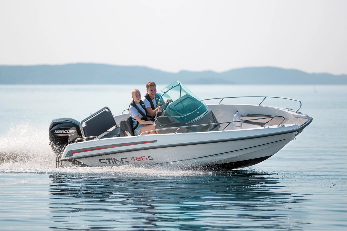 Mirage Boats W. Bychto i Wspolnicy STING 485 A