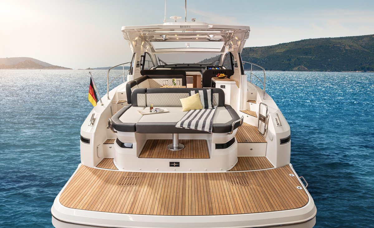 Bavaria Yachtbau SR41 / MG10 - D4 300