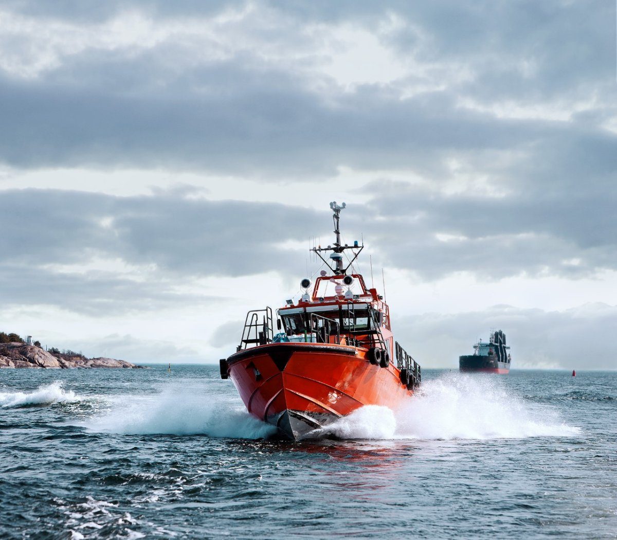 VIKING Life-Saving Equipment Norway Model HD-30B free-fall lifeboat launching davit with a maximum safe working load of 9300 kg.