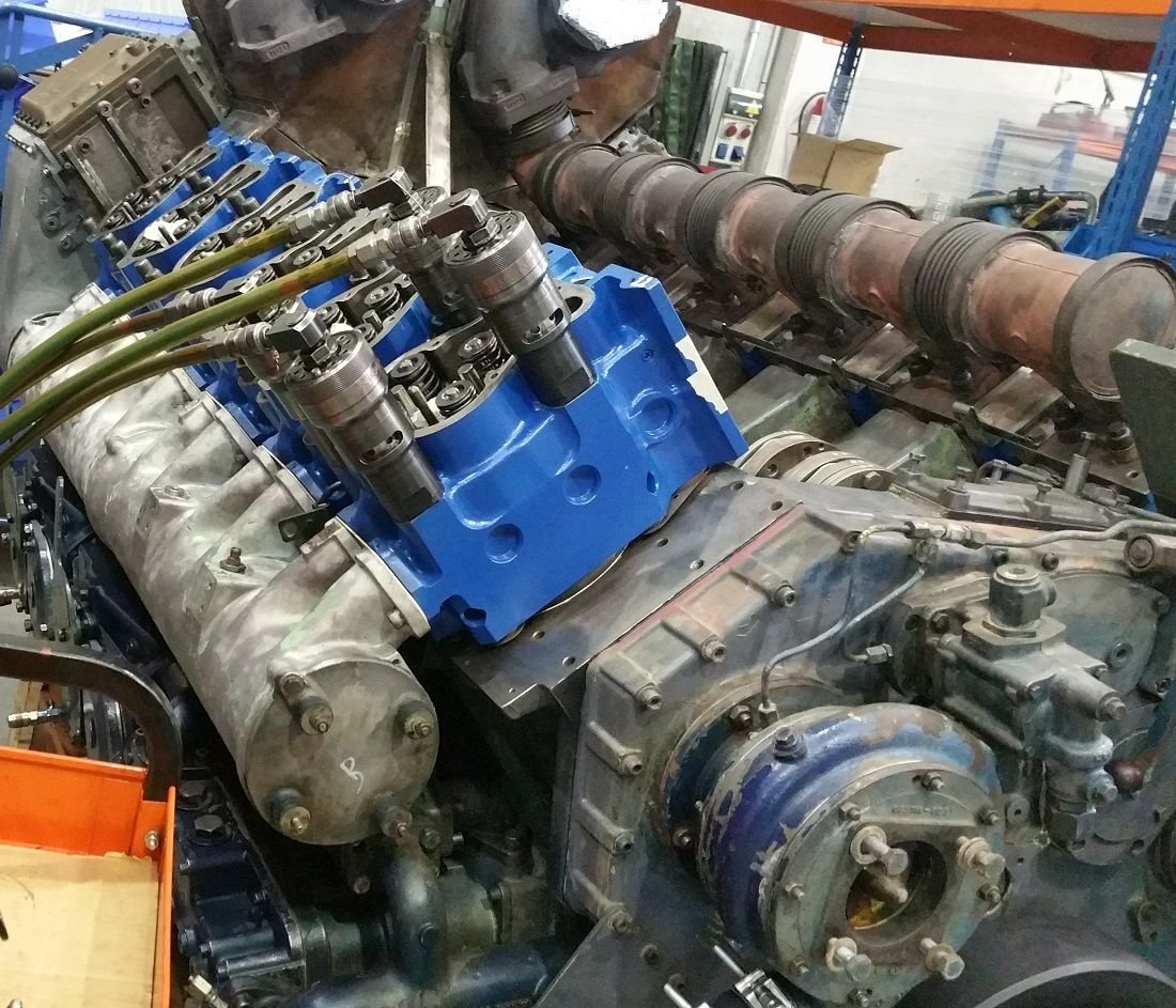 Deutz Marine TBD620V12