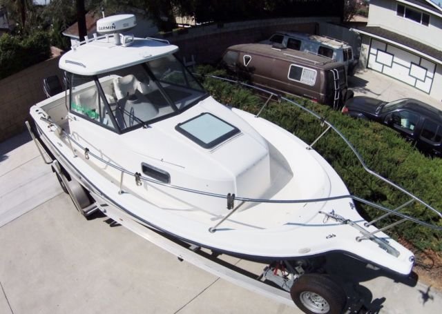 Marine - Care Bayliner Trophy 2002